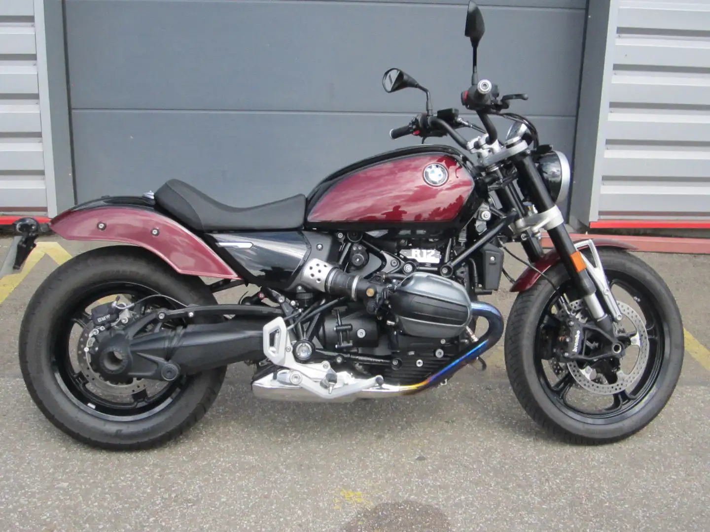 BMW R 12 - 1
