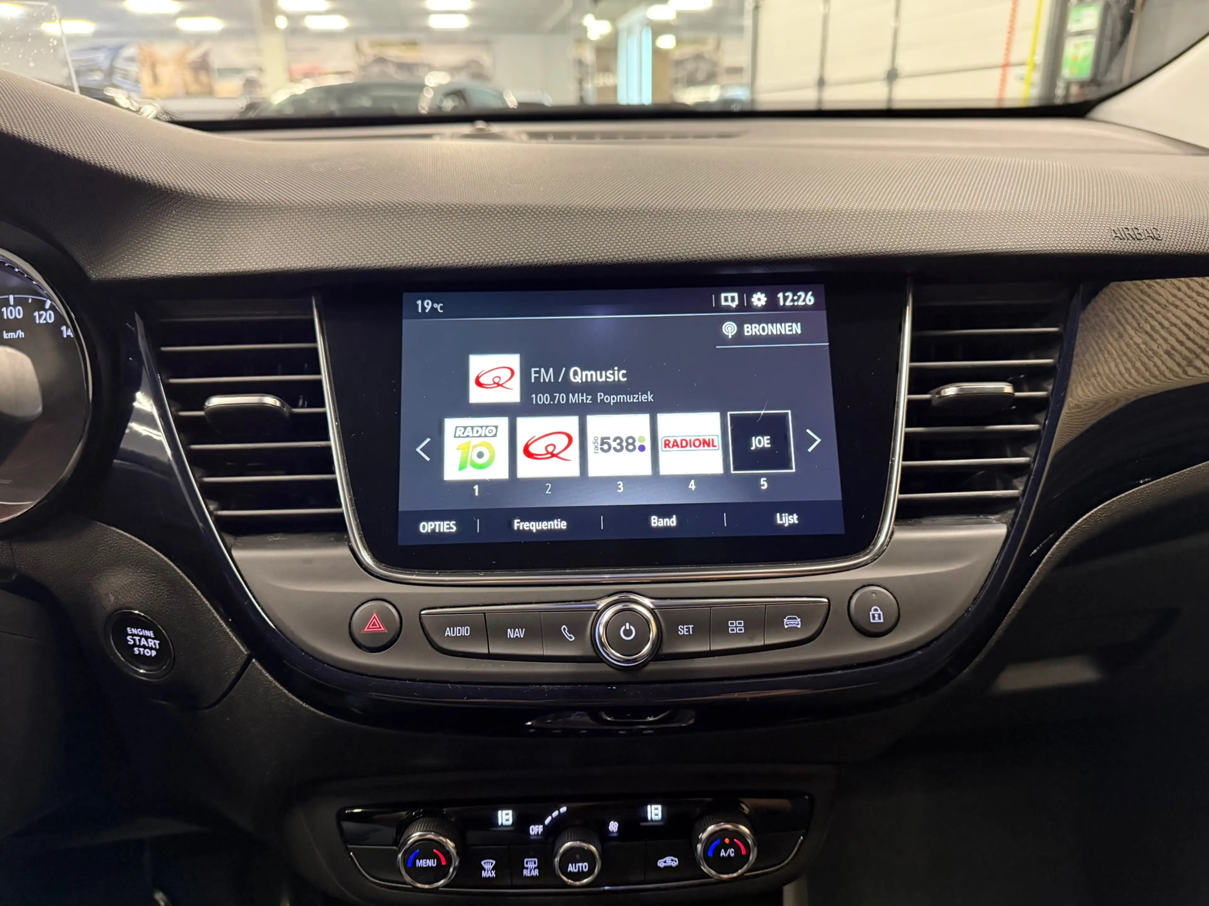 Opel Crossland X 1.2 Turbo Innovation * Automaat / Trekhaak / Camer — photo 16