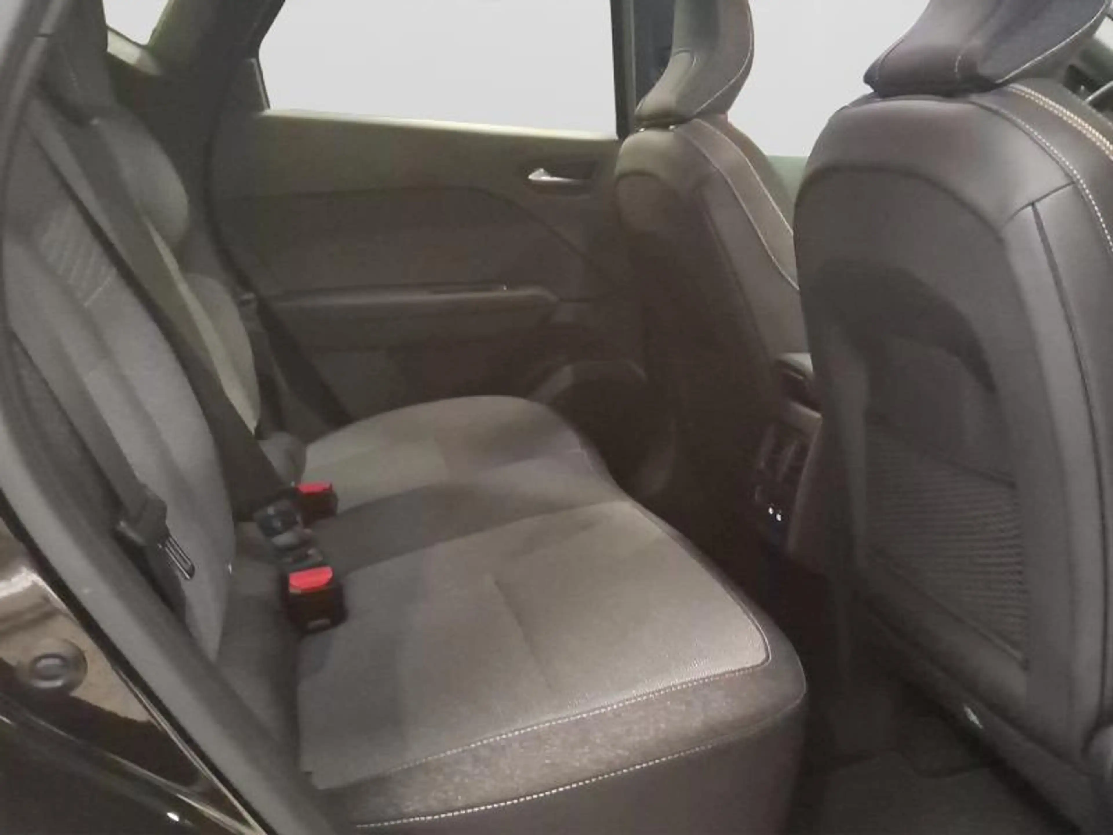 Renault Captur Techno Tce 90 — photo 14