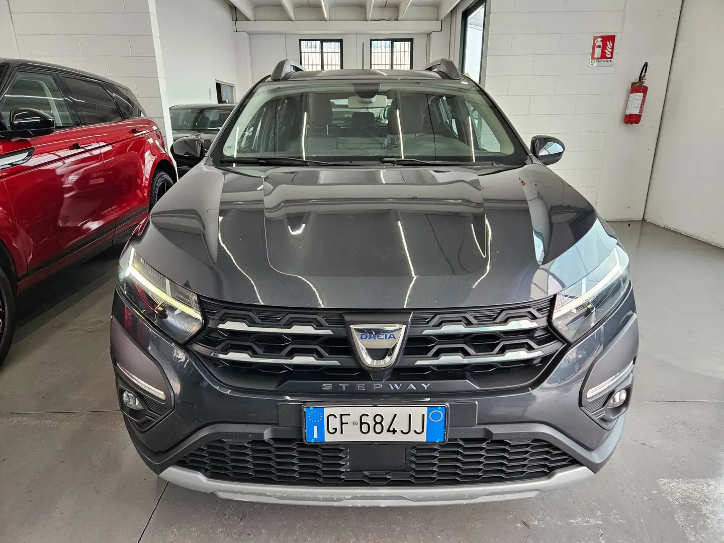Dacia Sandero Sandero Stepway III 2021 Stepway 1.0 tce ComfortSL Grau - 2