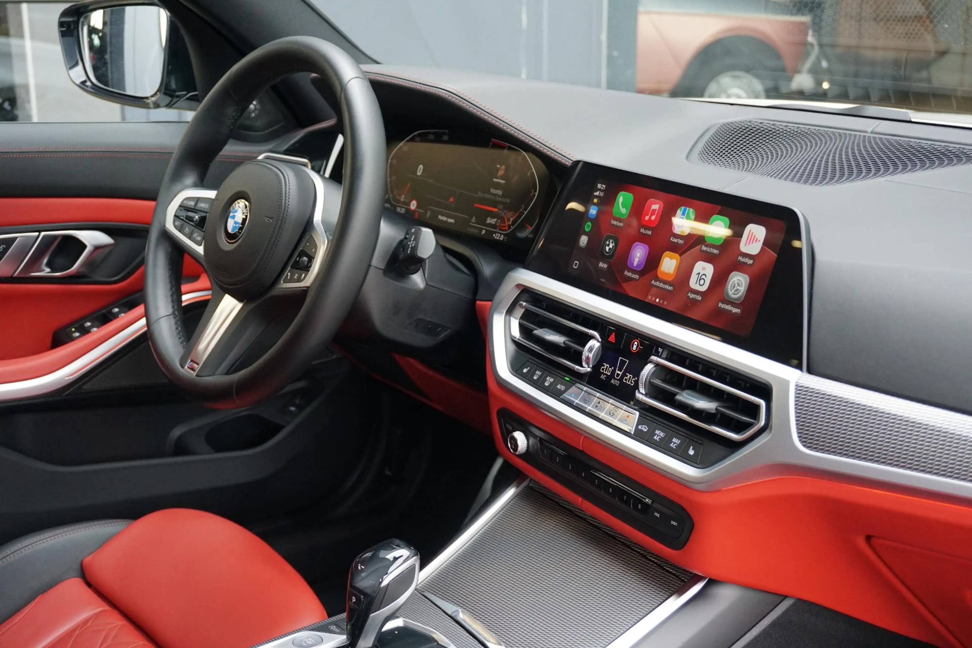 BMW 330 3-serie Touring 330i High Executive Edition M + IN — photo 3