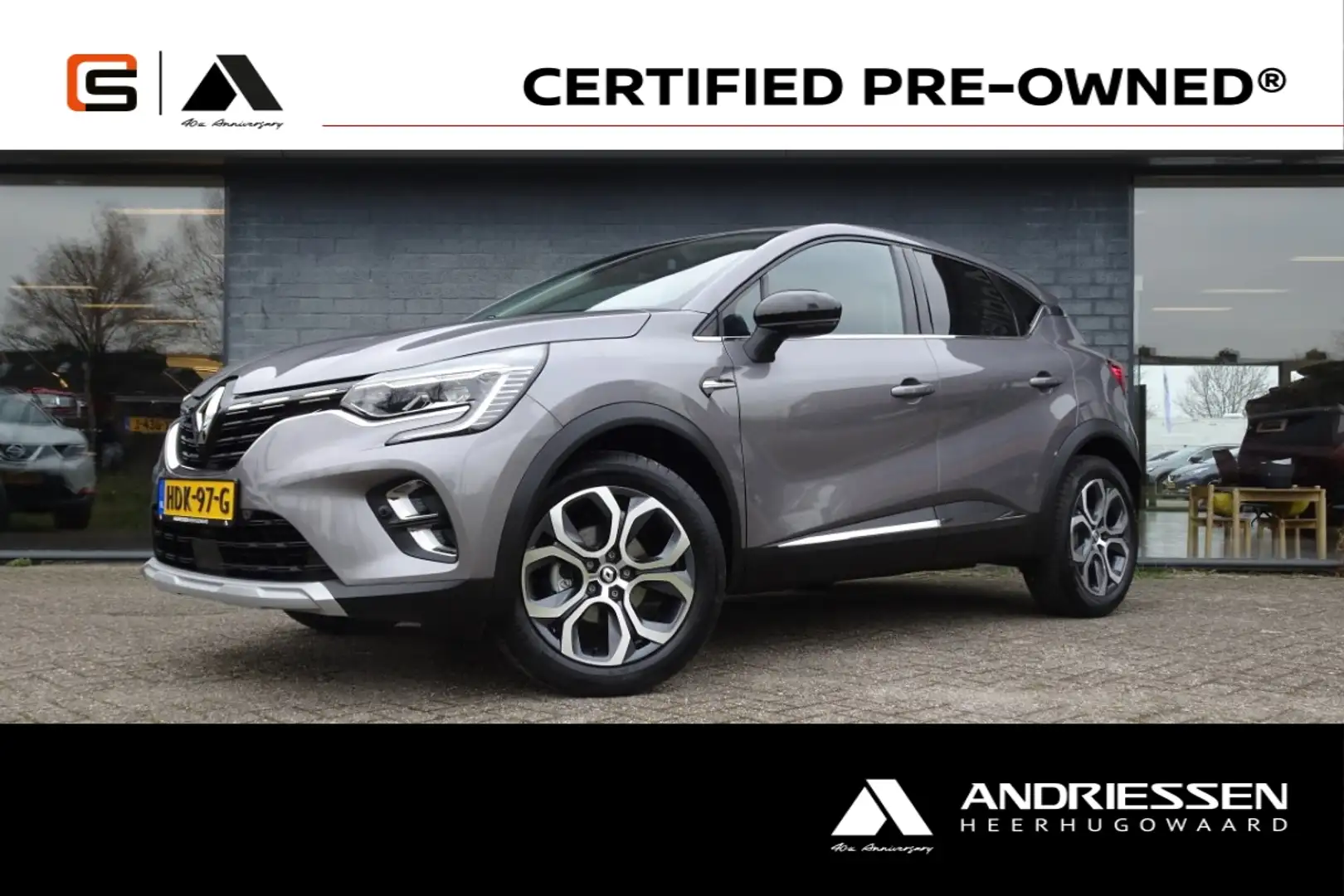 Renault Captur 1.0 TCe 90pk Techno [Stoelverwarming + Camera] Grijs - 1