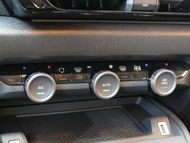 Citroen C4 C4 1.2 MHEV Collection e-DCS6 — photo 10