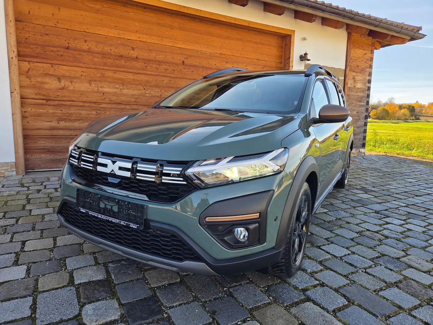 Dacia Jogger 1.0|PDCv+h+RFK|GRA|Navi|Szhz|Extreme+ Gris - 2