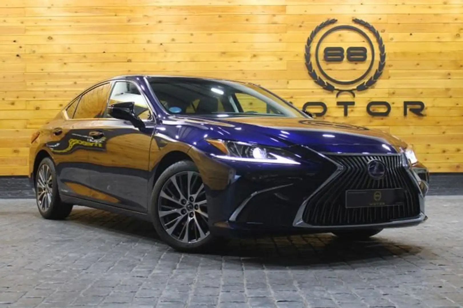 Lexus ES 300 300h Premium Bleu - 1