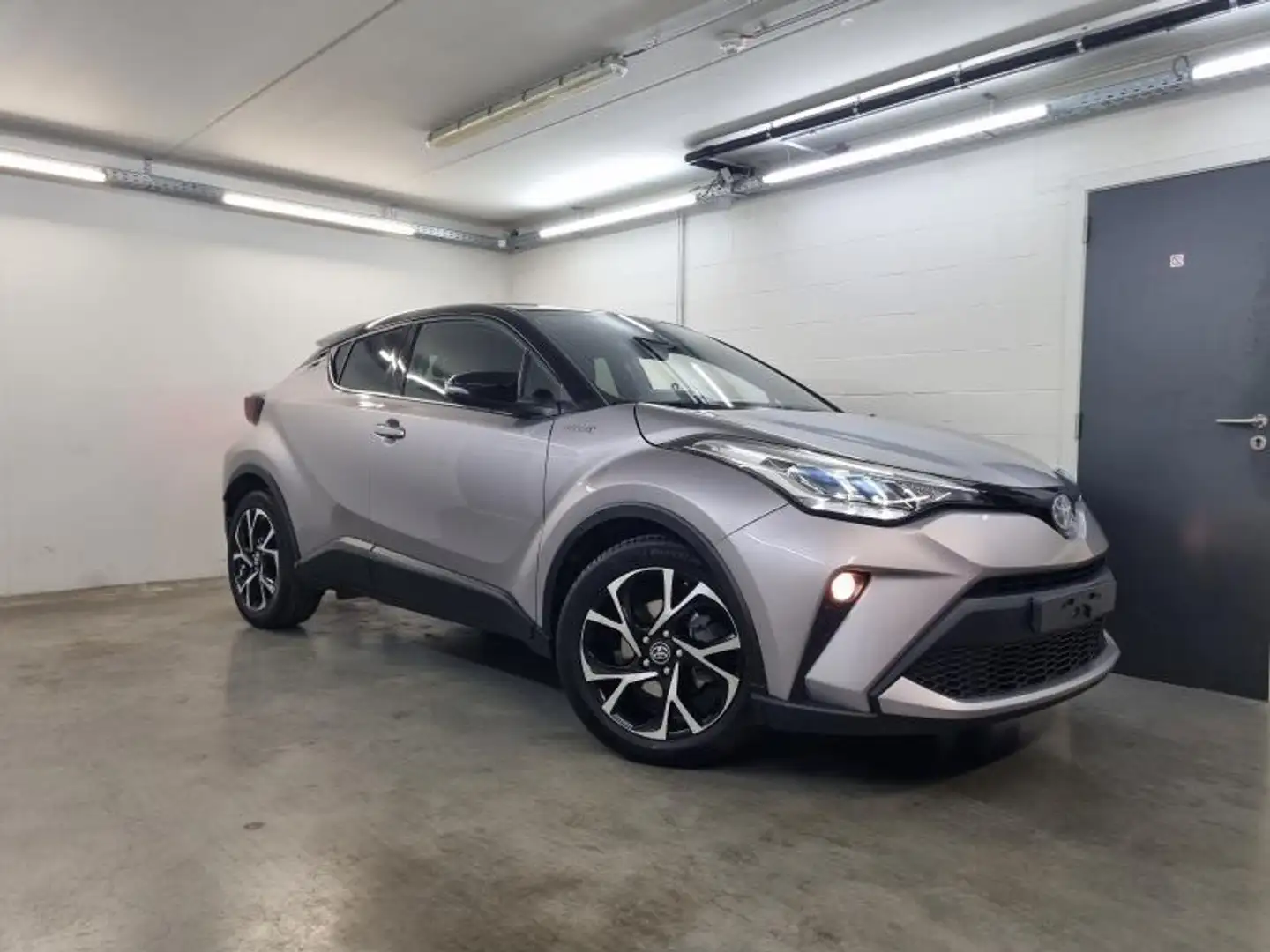 Toyota C-HR C-LUB BI-TONE Grijs - 2