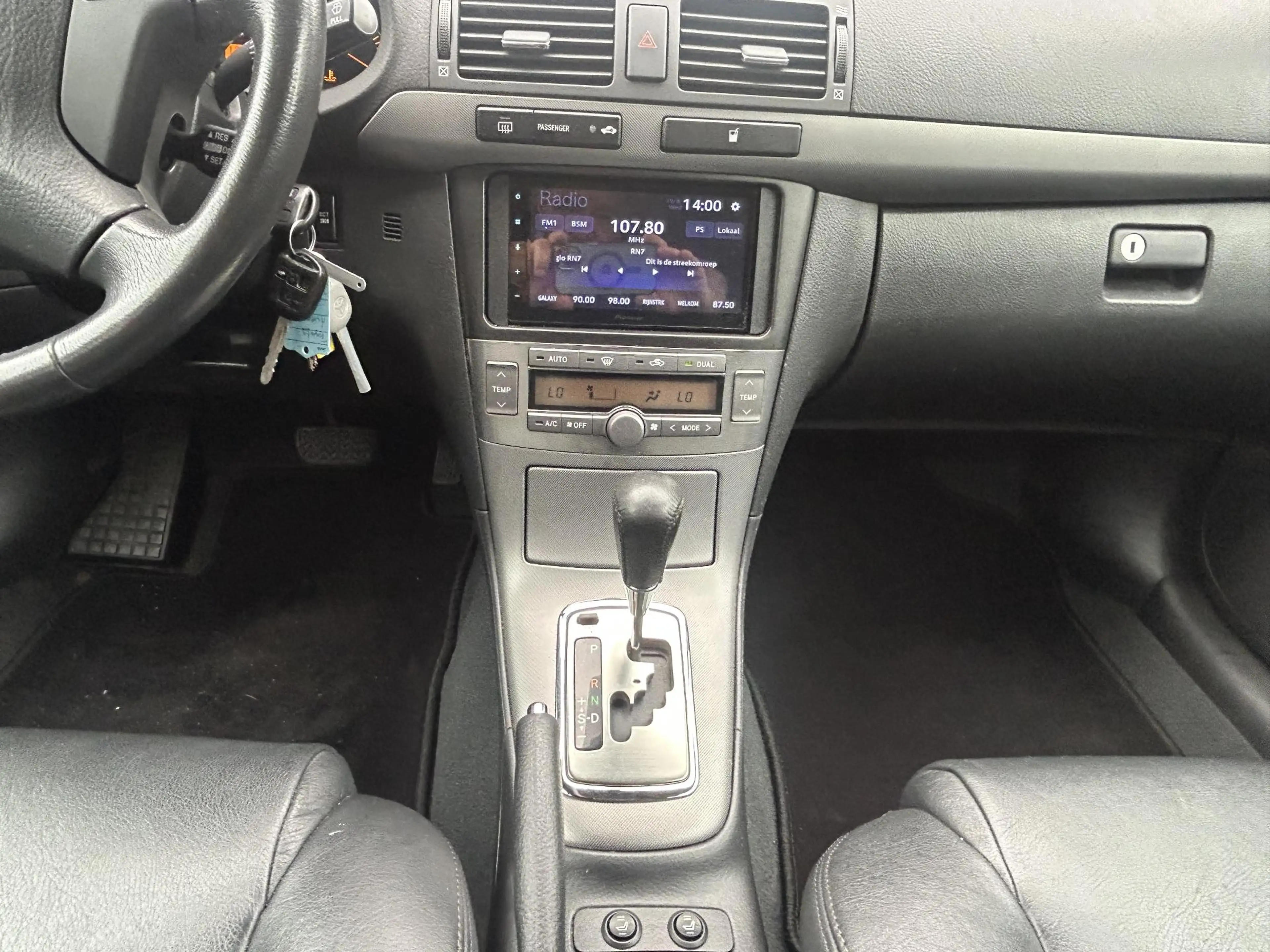 Toyota Avensis Wagon 2.0 VVTi Business Pro vol opties/airco/cruis — photo 6