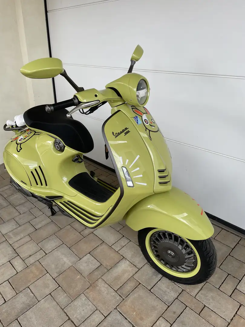 Vespa 946 Bunny - nur 1000 Stück weltweit - Verde - 1