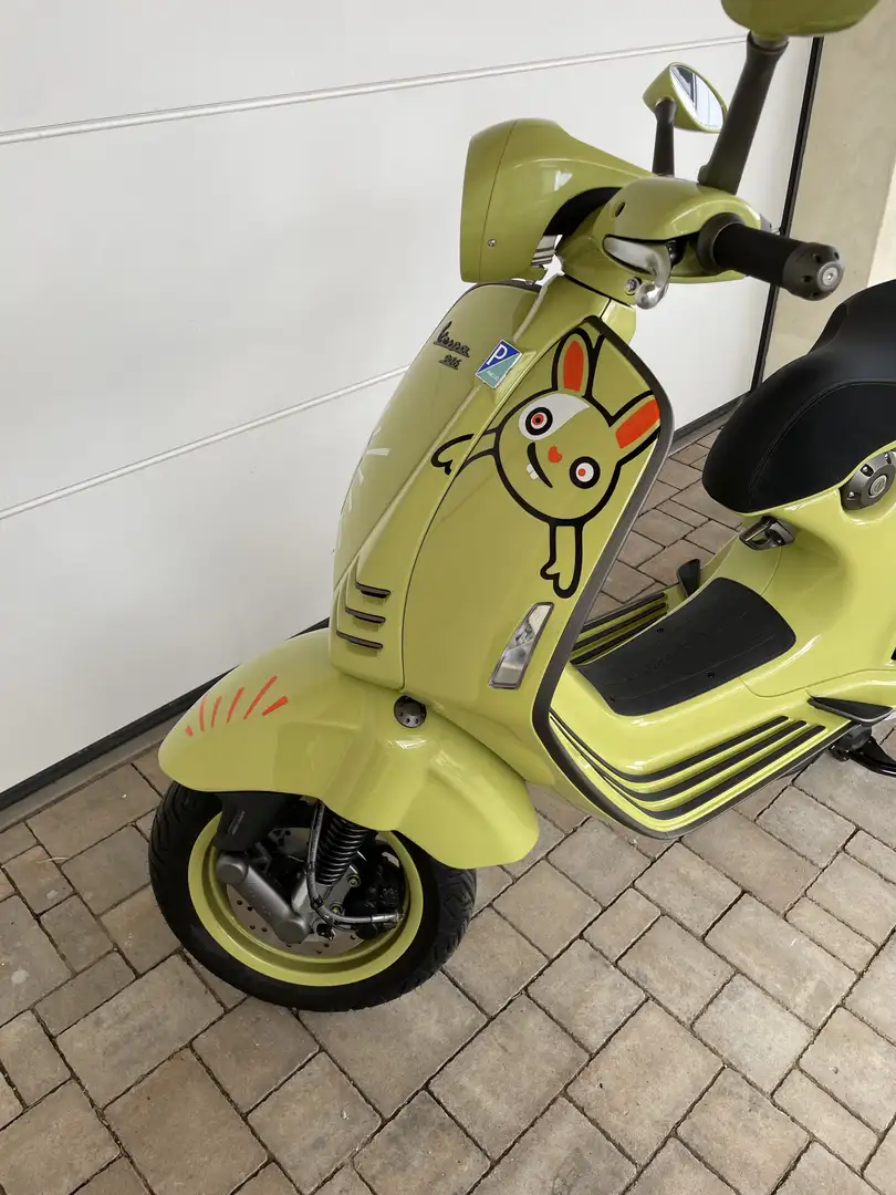 Vespa 946 Bunny - nur 1000 Stück weltweit - Verde - 2