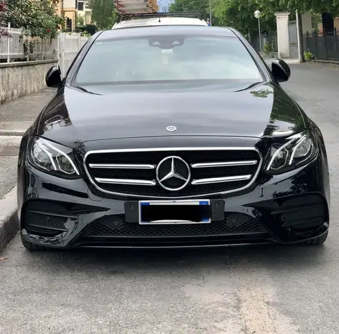Mercedes-Benz E 220