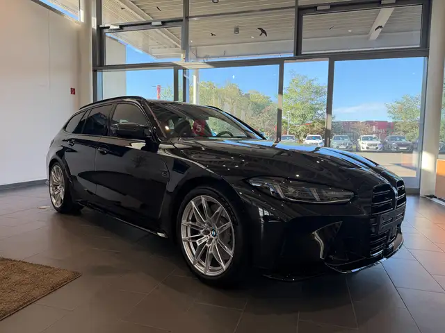 BMW M3 view 6