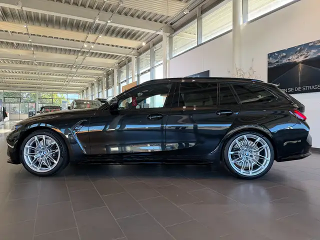 BMW M3 view 2
