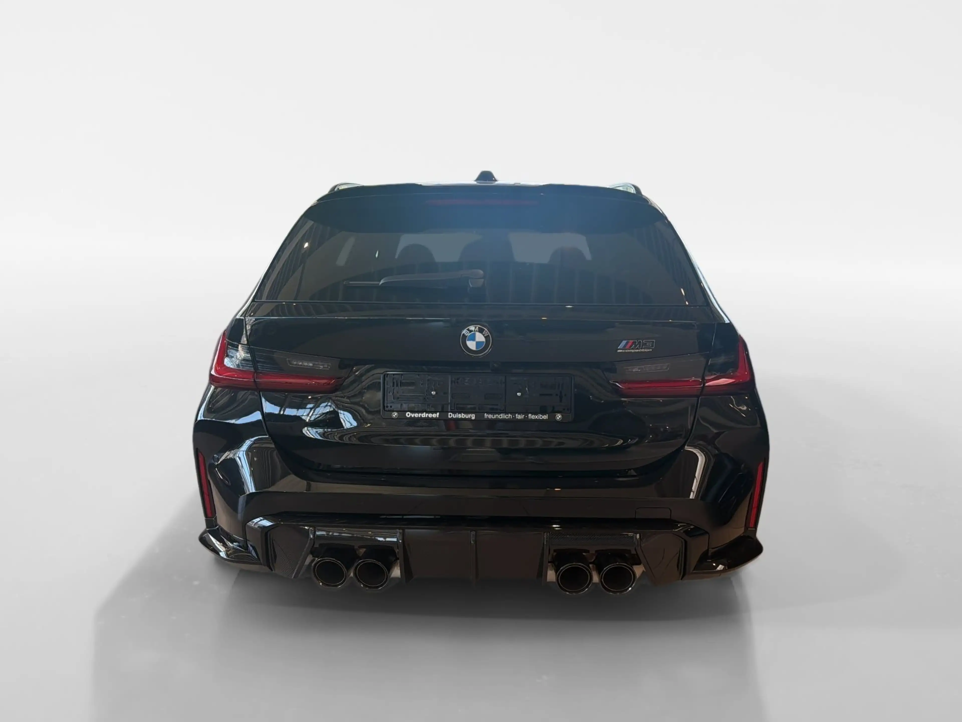 BMW M3 Competition xDrive Touring — photo 4