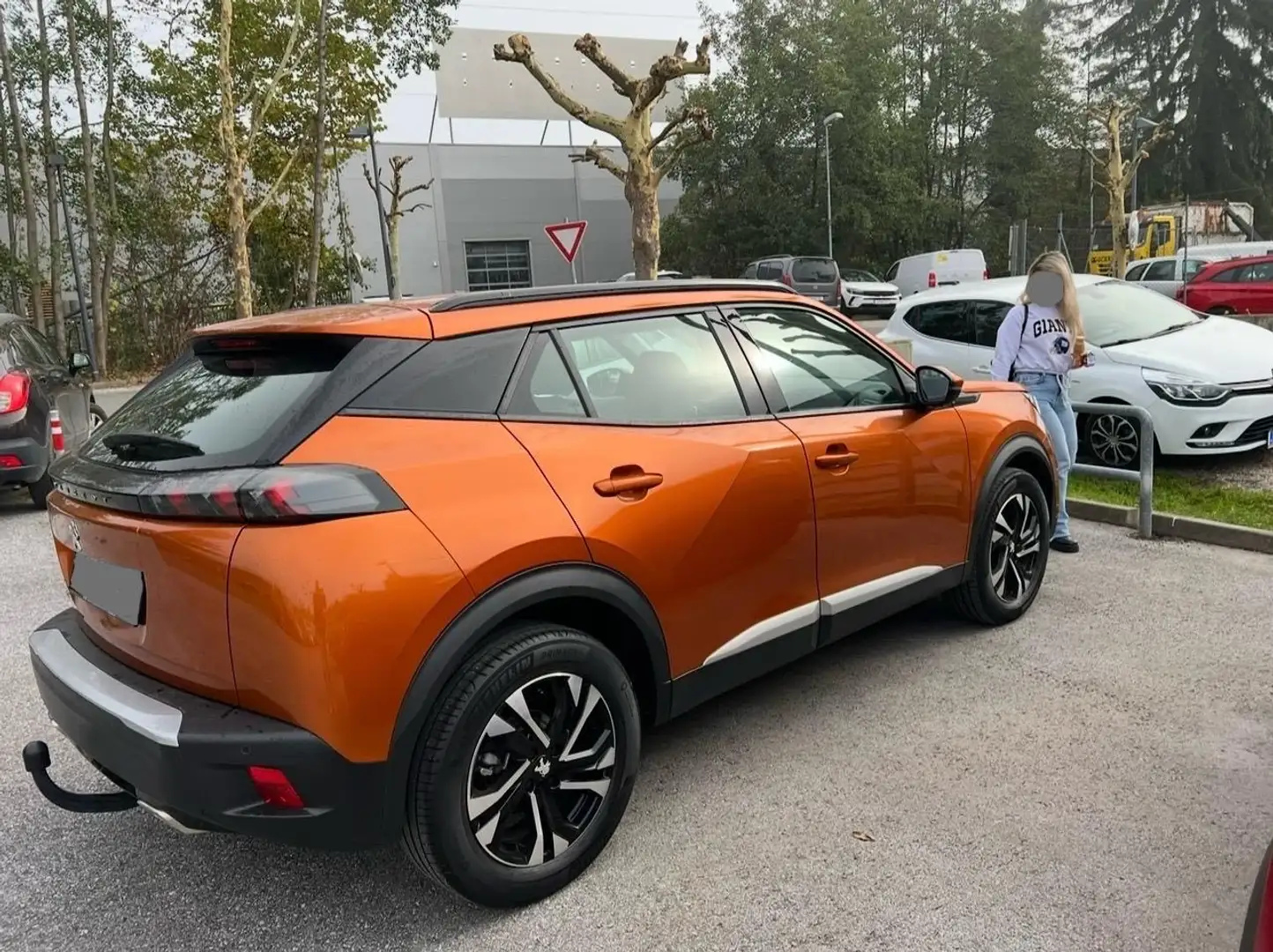 Peugeot 2008 PureTech 130 S&S Allure EAT8 - 2