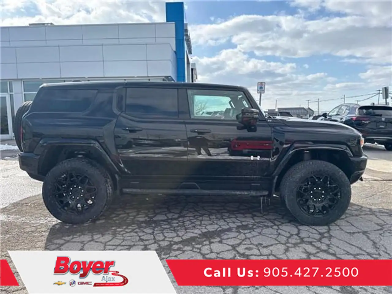 GMC HUMMER EV SUV снимка GMC HUMMER EV SUV