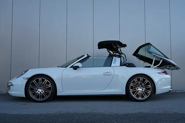 Porsche 991 911 991.1 Targa 4S DSG *Erstlack*Neuzustand* Ansicht 2