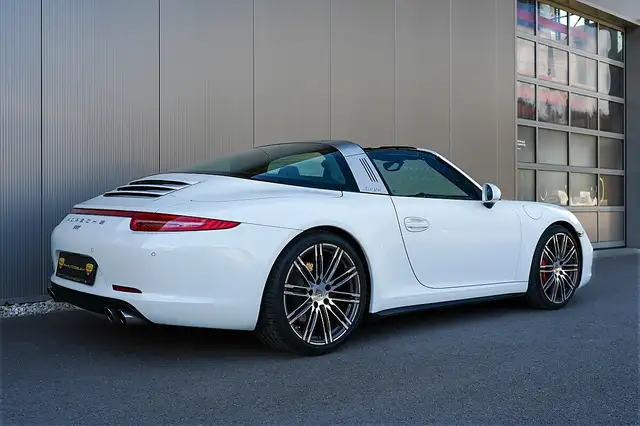 Porsche 991 911 991.1 Targa 4S DSG *Erstlack*Neuzustand* Ansicht 6