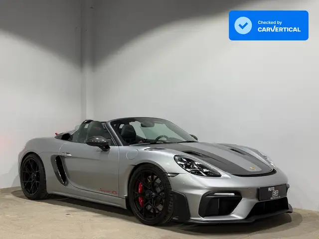 Porsche 718 Spyder main image