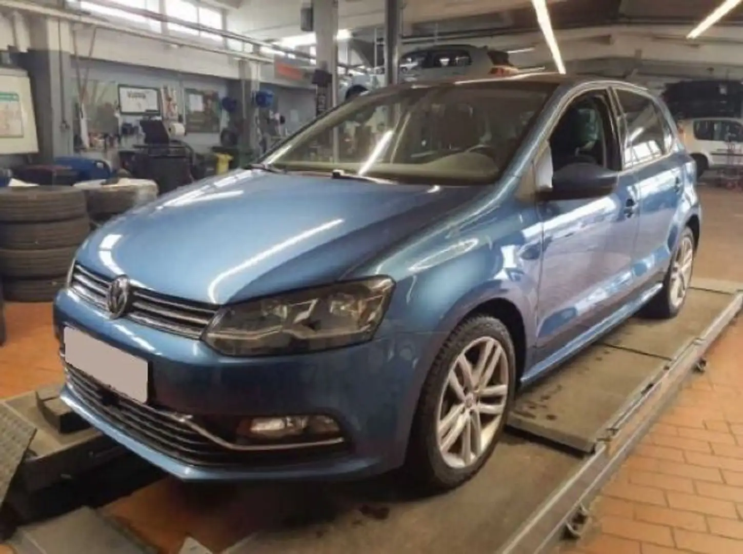 Volkswagen Polo Highline 1.4TDI AHK LED PANO NAVI Azul - 2