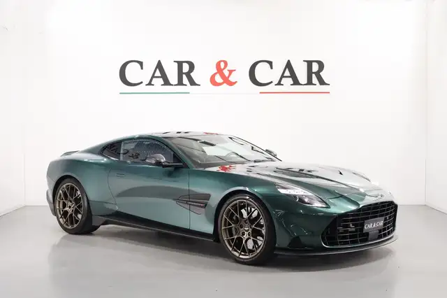 Aston Martin Vanquish 5.2 V12