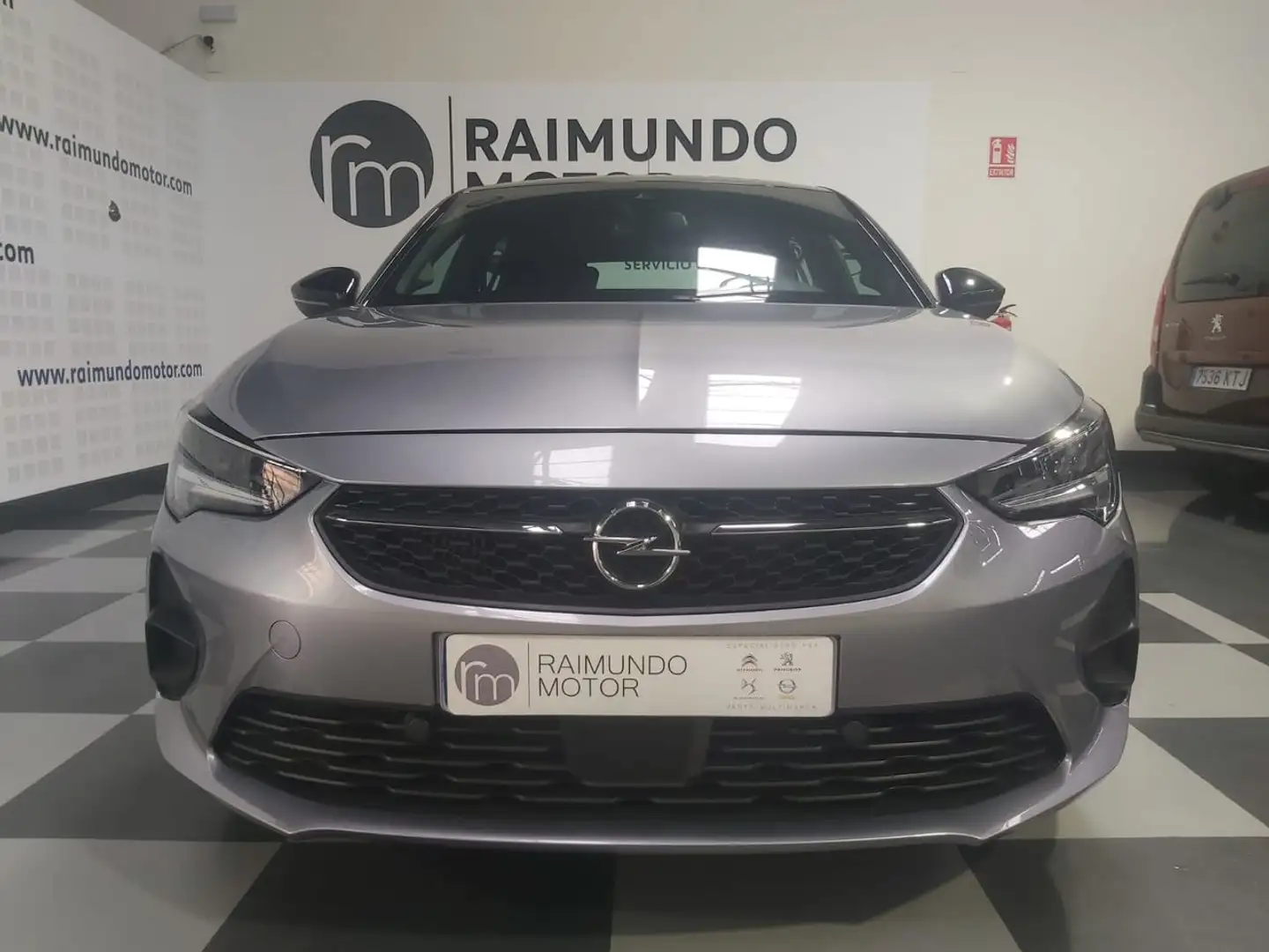 Opel Corsa 1.5D DT S/S GS-Line 100 Grau - 2