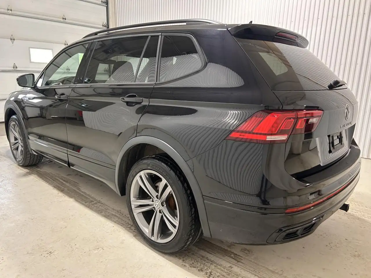 Volkswagen Tiguan снимка Volkswagen Tiguan