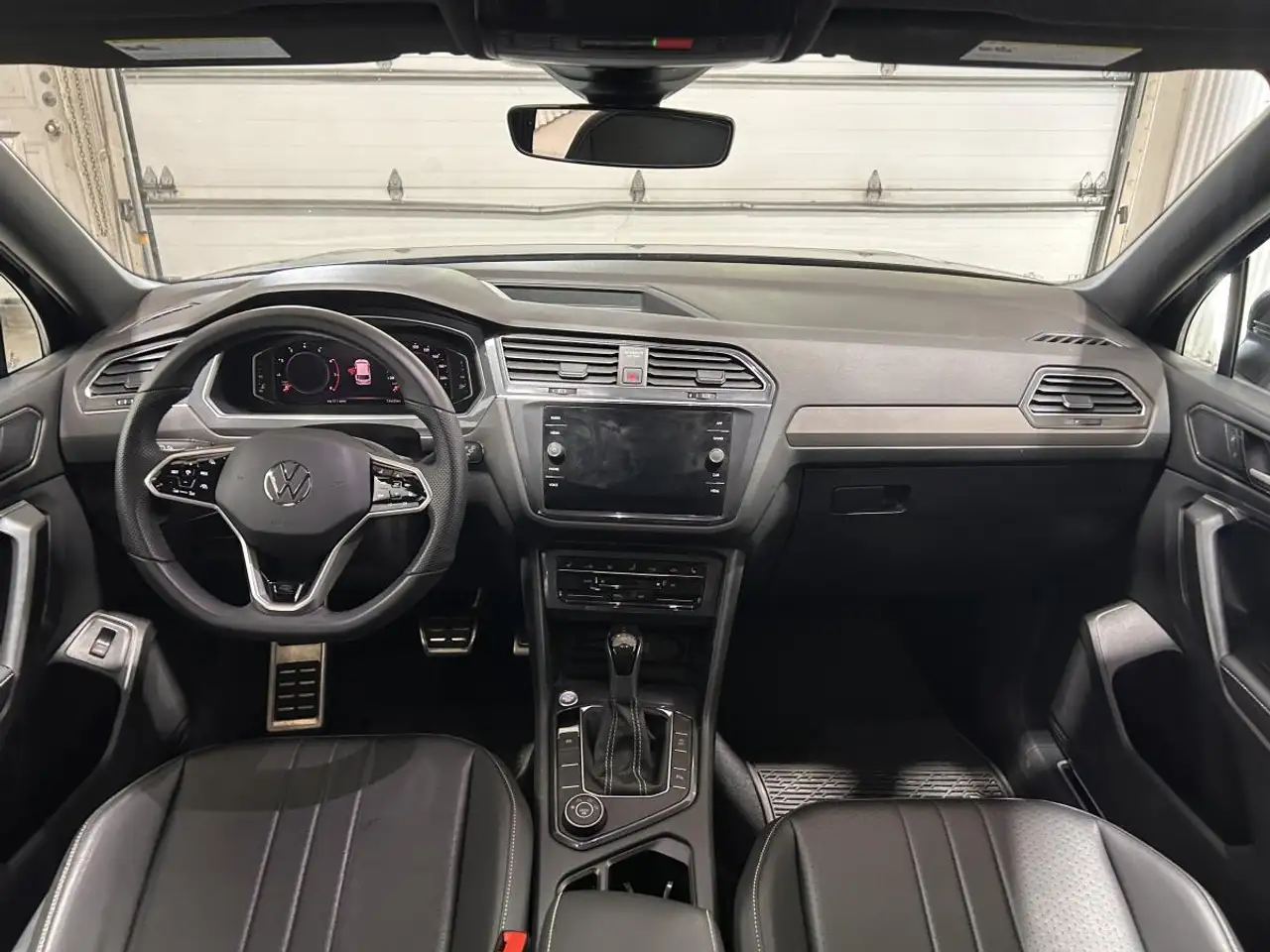 Volkswagen Tiguan снимка Volkswagen Tiguan