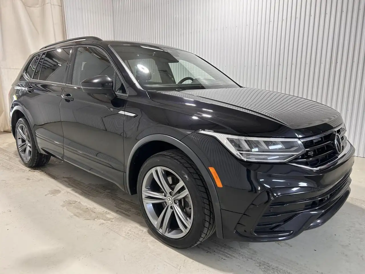 Volkswagen Tiguan снимка Volkswagen Tiguan
