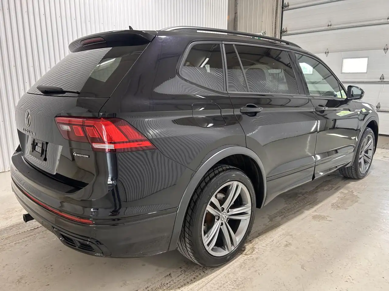 Volkswagen Tiguan снимка Volkswagen Tiguan