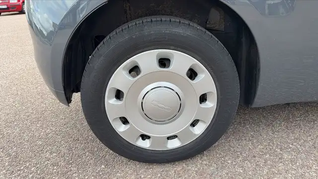 Fiat 500 view 15