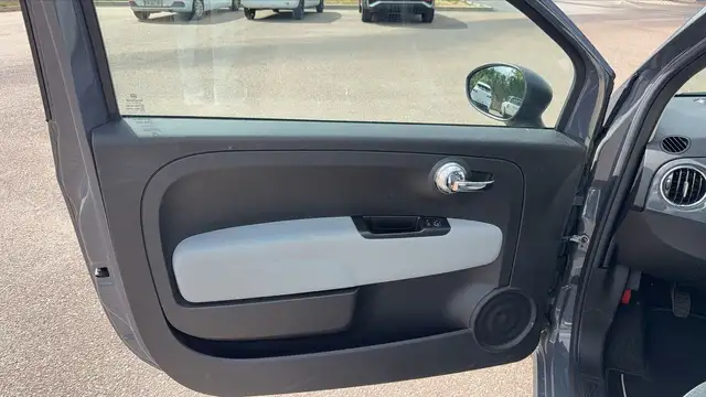 Fiat 500 view 4