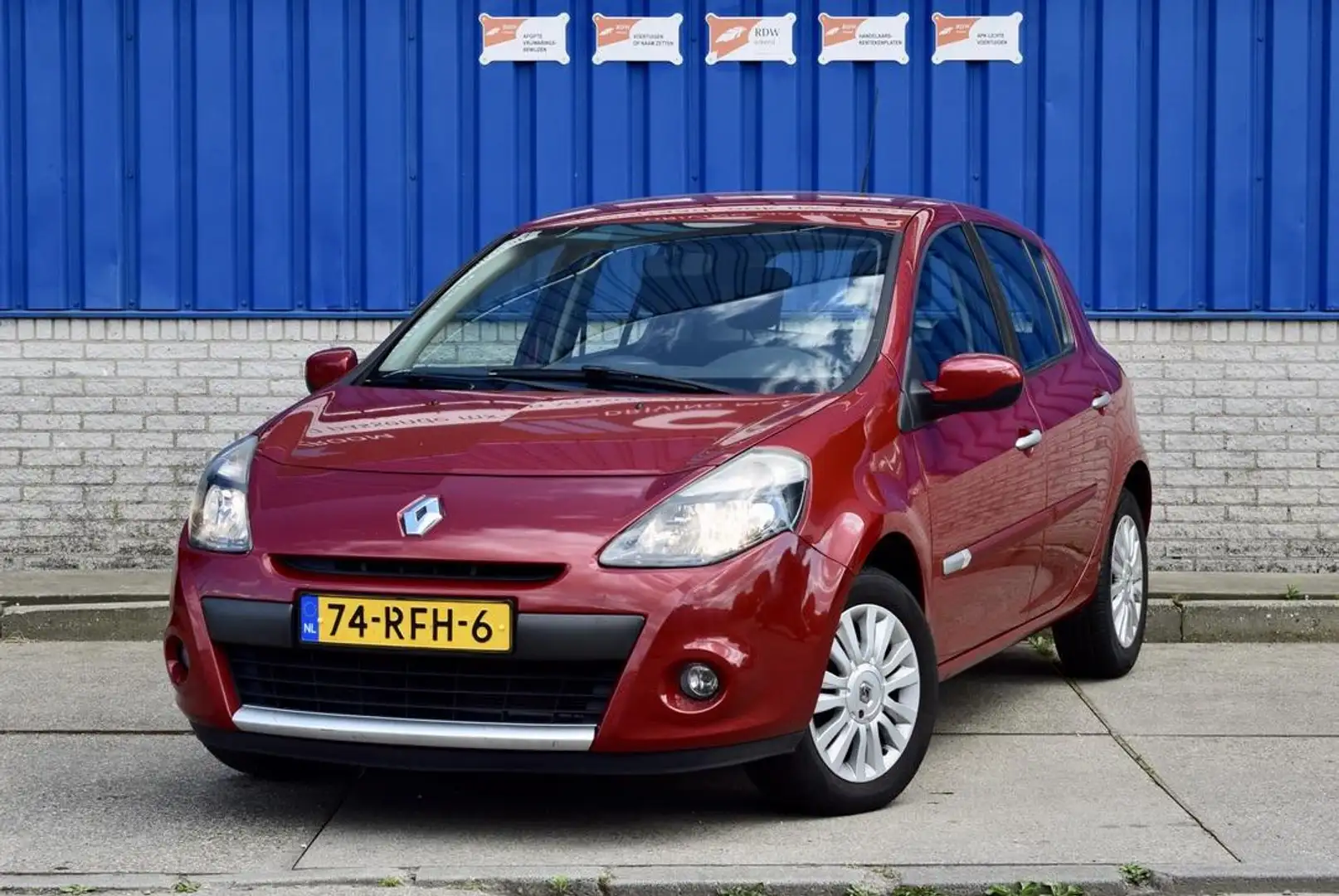 Renault Clio 1.2 TCe Collection Rouge - 1
