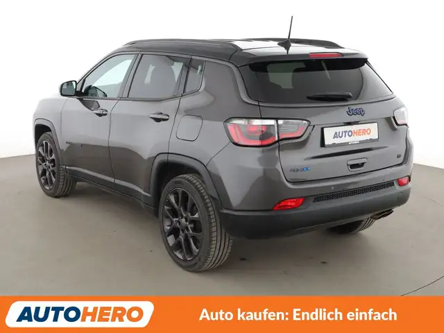 Jeep Compass view 4