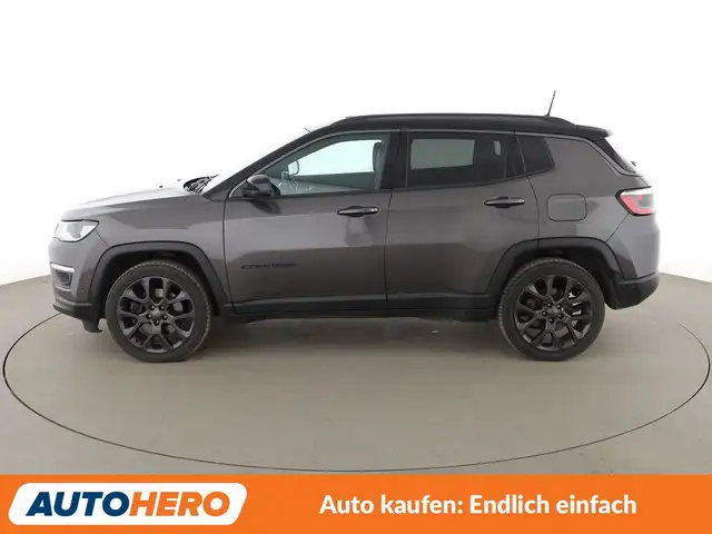 Jeep Compass view 3
