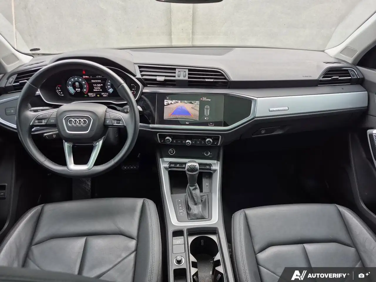 Audi Q3 снимка Audi Q3