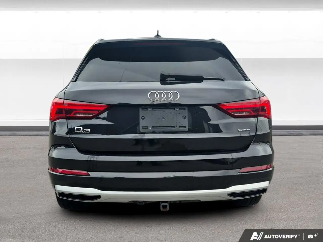 Audi Q3 снимка Audi Q3