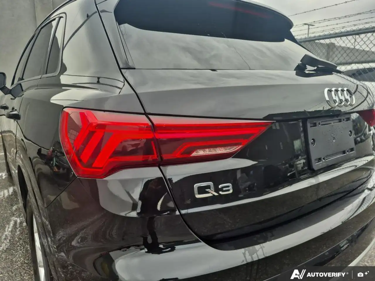 Audi Q3 снимка Audi Q3