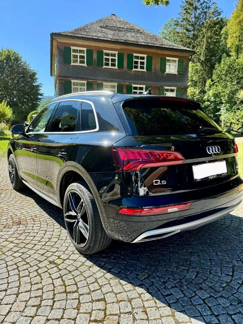 Audi Q5 2,0 TDI quattro design S-tronic - 2