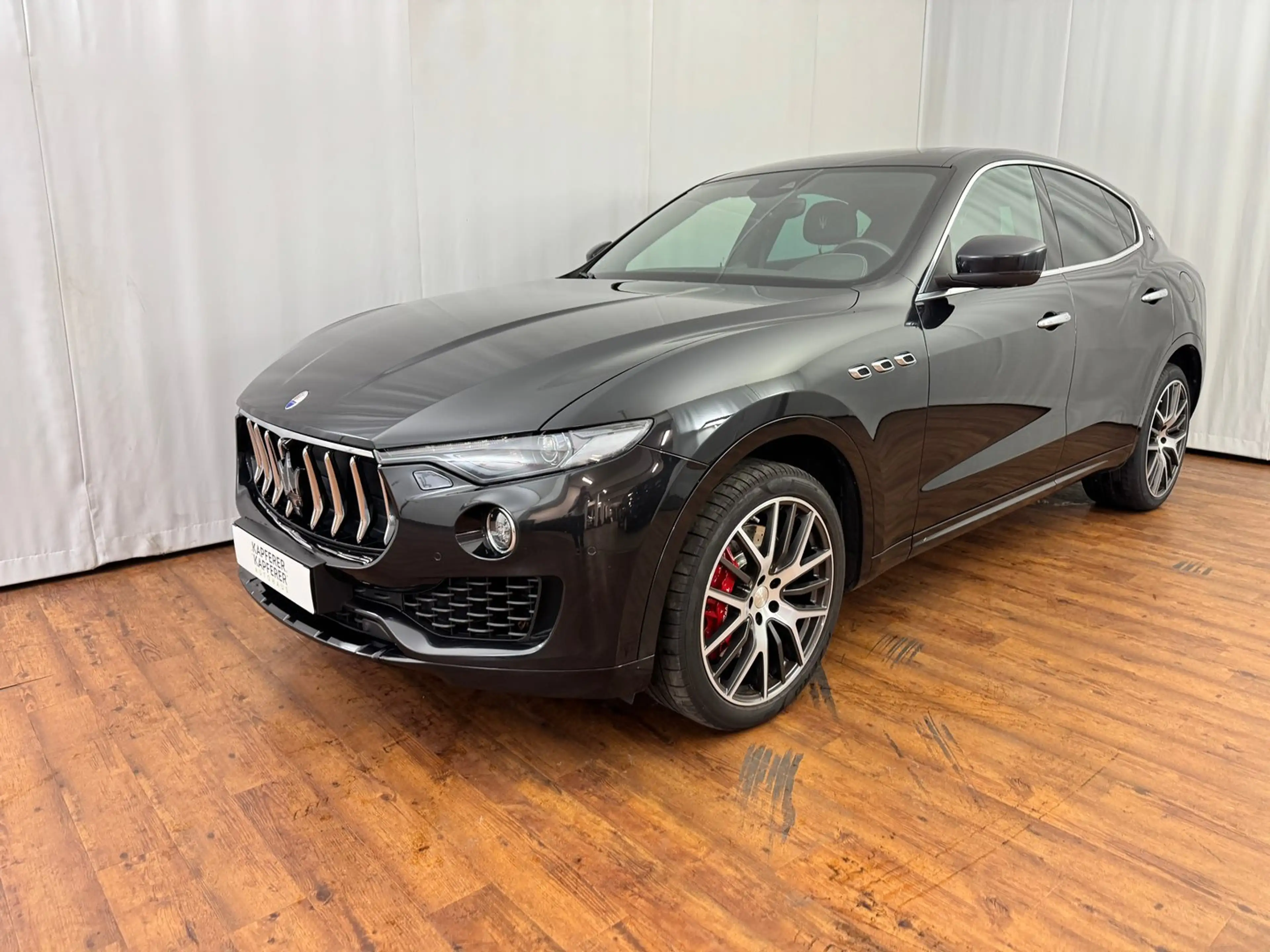 Maserati Levante S — photo 3