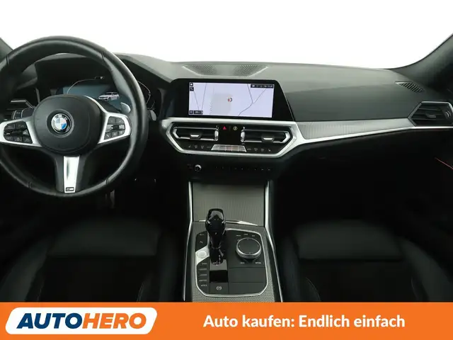BMW 3 Series view 12