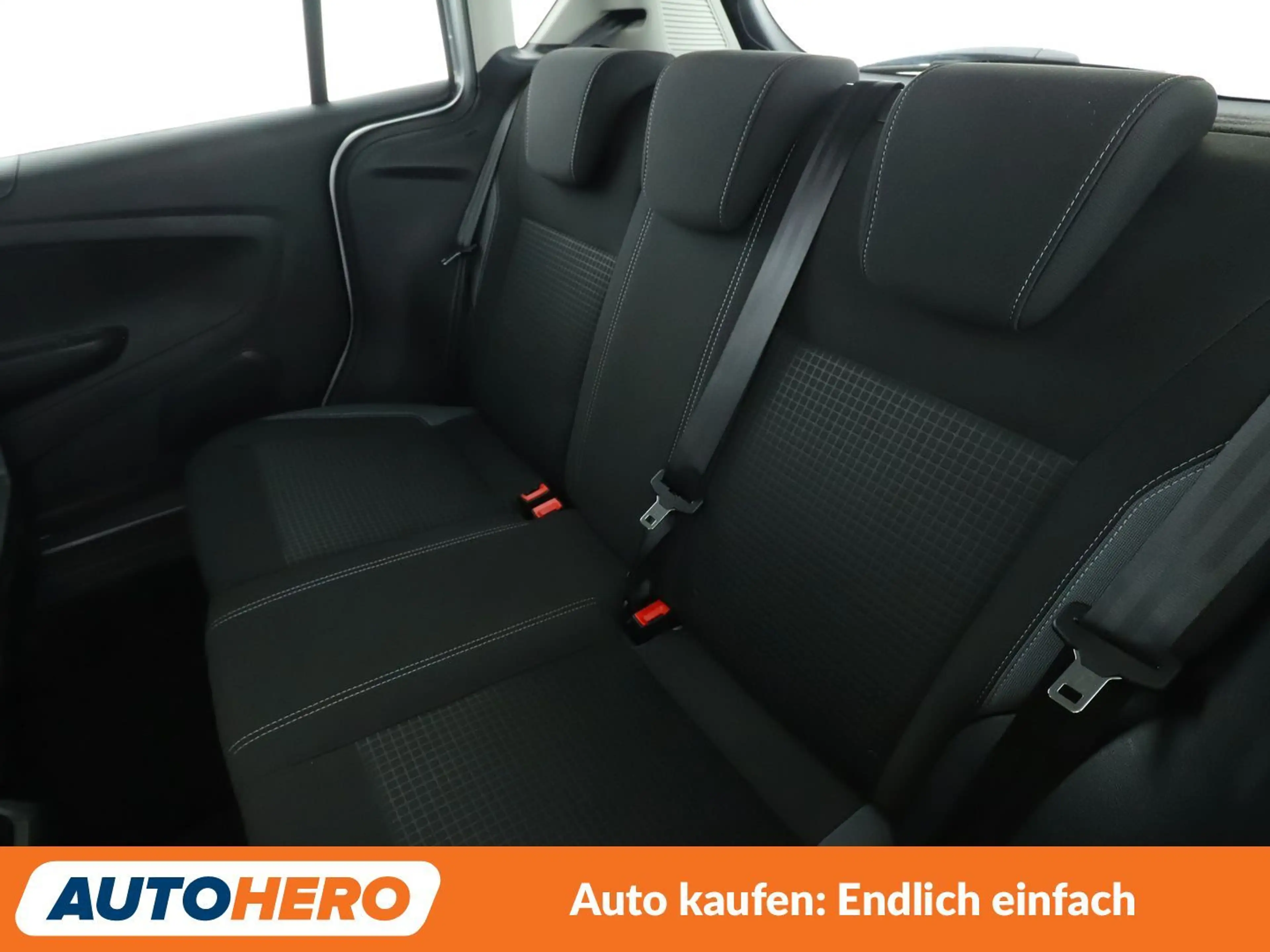 Ford B-Max 1.6 Ti-VCT SYNC Edition*NAVI*PDC*SHZ*KLIMA* — photo 14