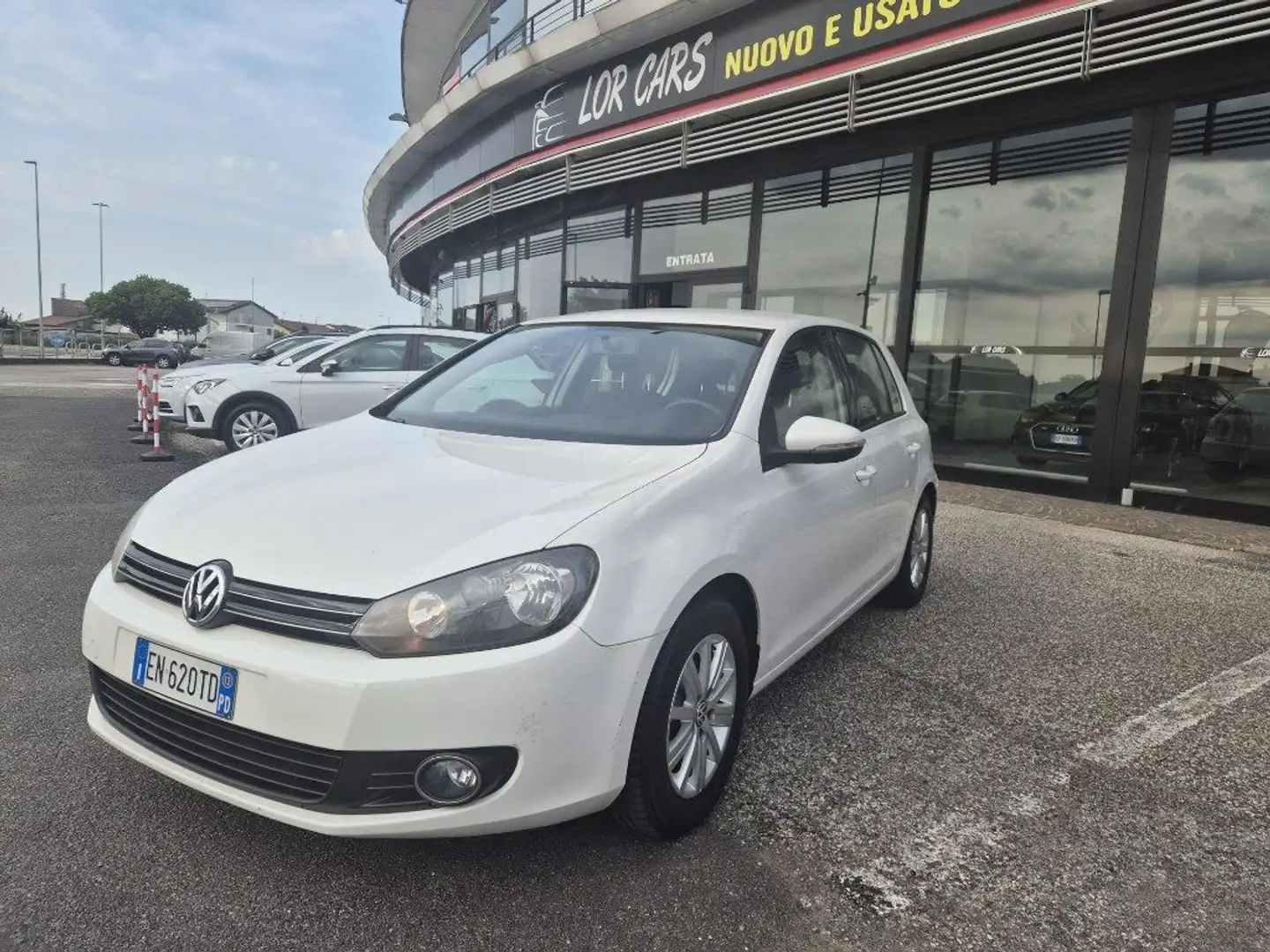 Volkswagen Golf 1.6 5p. Highline BiFuel Bianco - 1