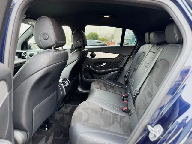 Mercedes-Benz 250 view 8