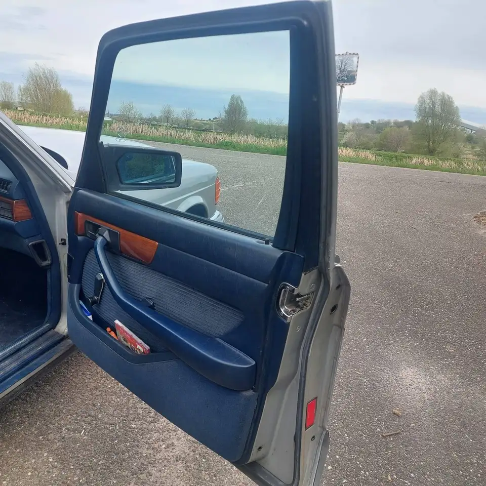 Mercedes-Benz 380 SEL, foto 9