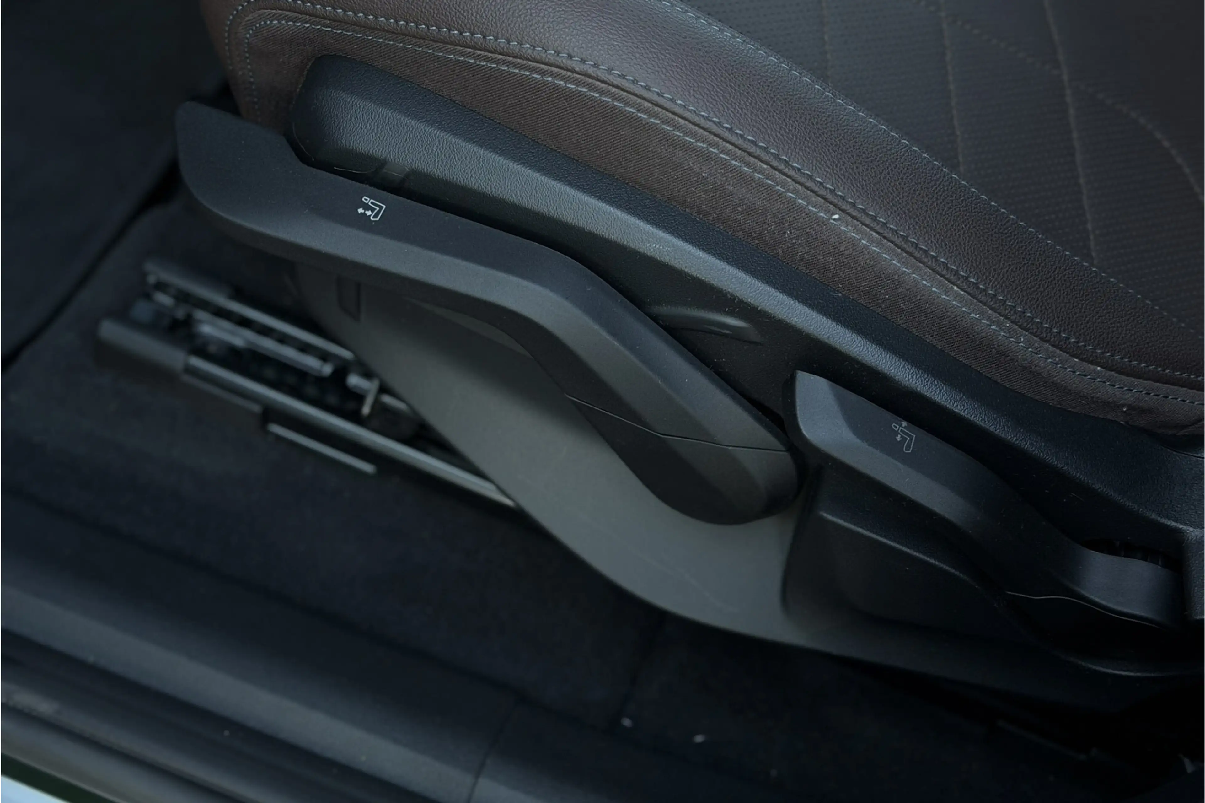 BMW 225 2-serie Active Tourer 225e xDrive | Sportleder | M — photo 10