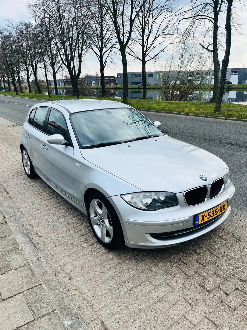 BMW 118 118i Grijs - 1