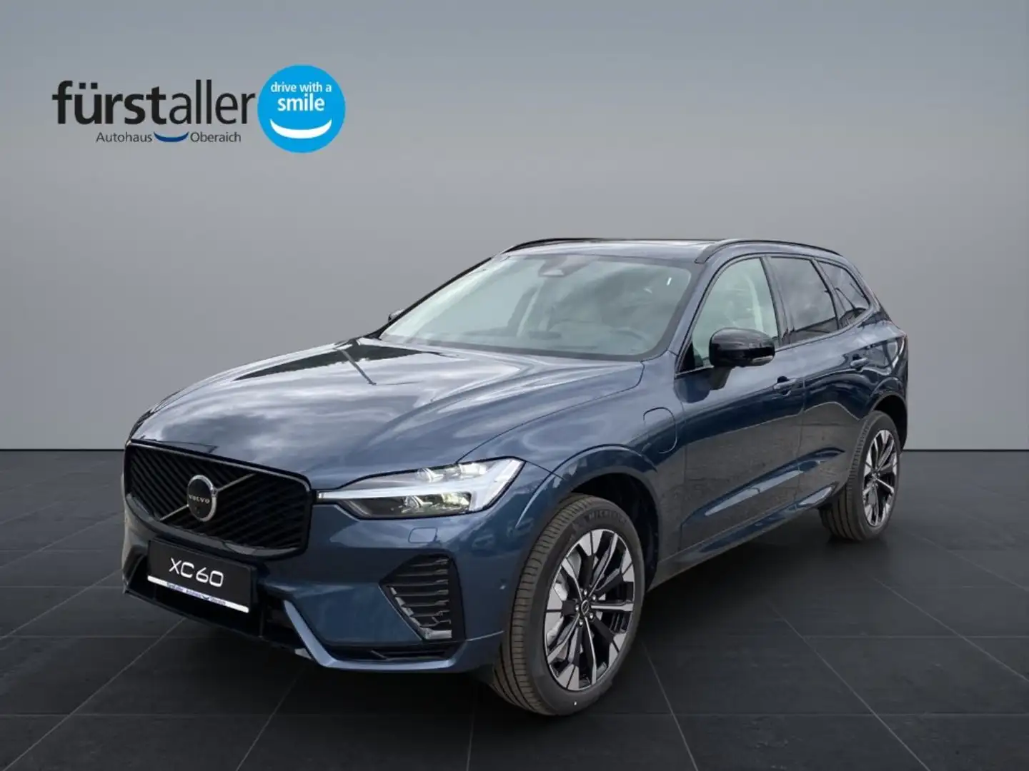 Volvo XC60 Ultra, T6 AWD Plug-in Hybrid, Elektrisch/Benzin, Dark Blau - 1