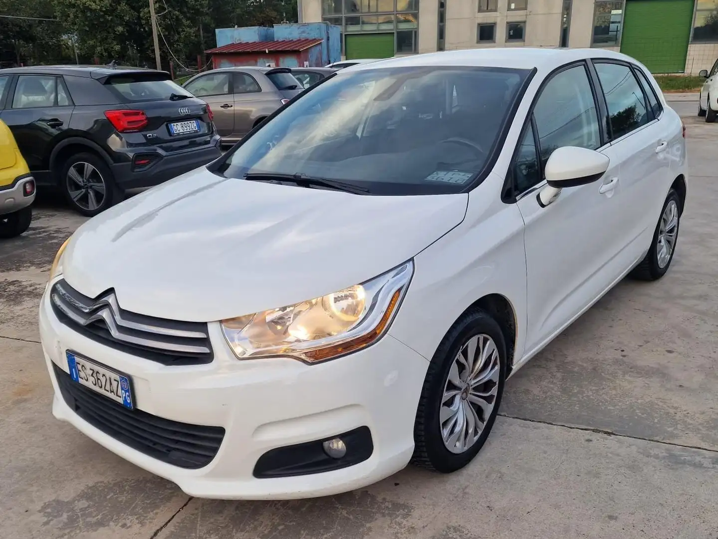 Citroen C4 C4 II 2010 1.6 vti airdream Seduction Gpl Bianco - 1