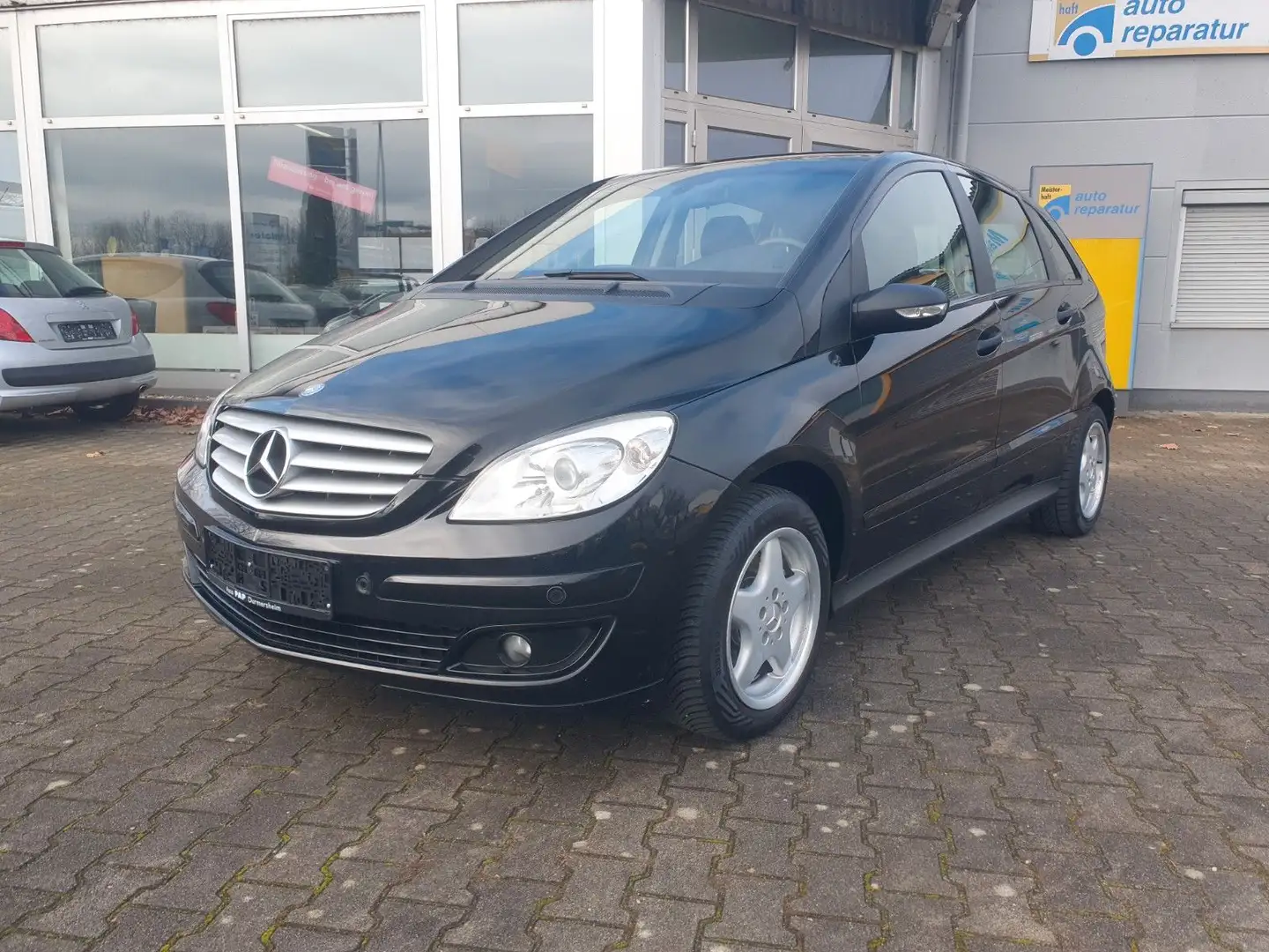 Mercedes-Benz B 200 Automatik Klima Getriebe Problem Avantgard Schwarz - 1