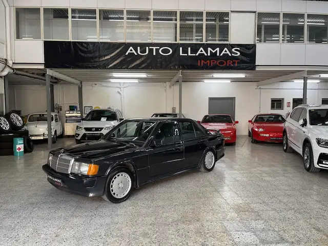 Mercedes-Benz 190 190E 2.3-16